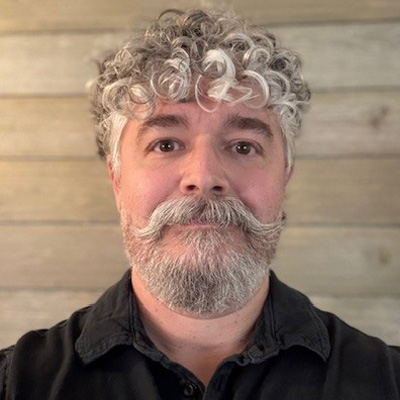 Tim Wilkinson, 세관 제품 개발 관리자